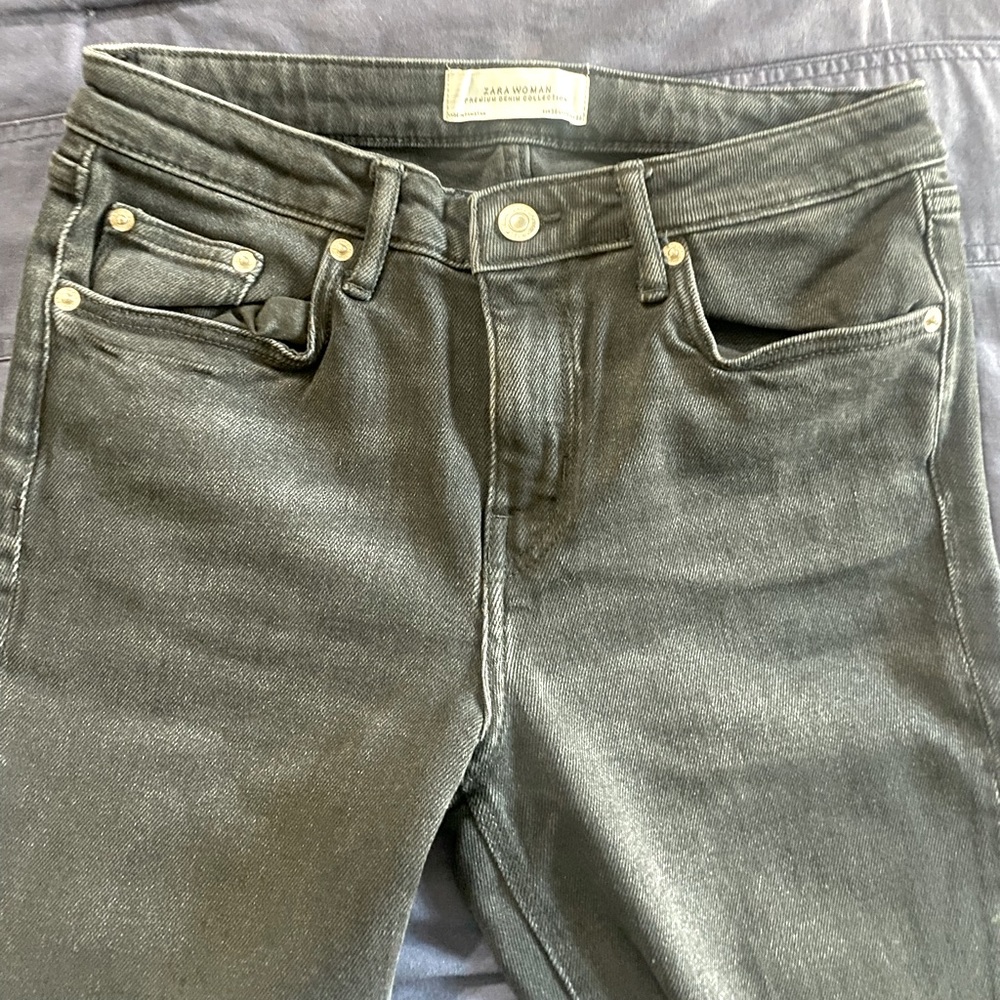 Zara Woman’s Premium jeans